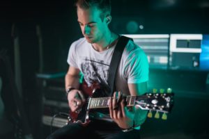 Seb, Studio